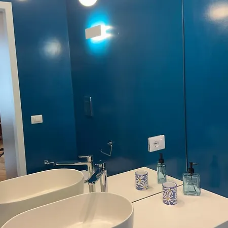 Trilocale Santachiara Luxury And View Apartament Neapol